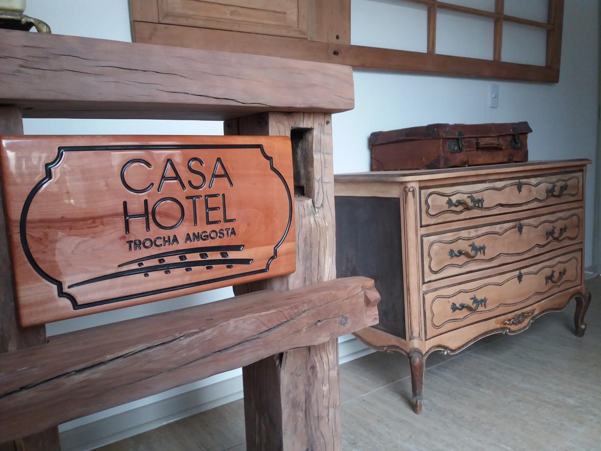 Casa Trocha Angosta *